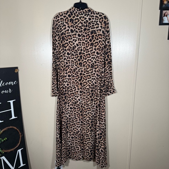 Zara Leopard Print Maxi Long Sleeve Shirt Dress Size XXL Missing Belt - Picture 3 of 8